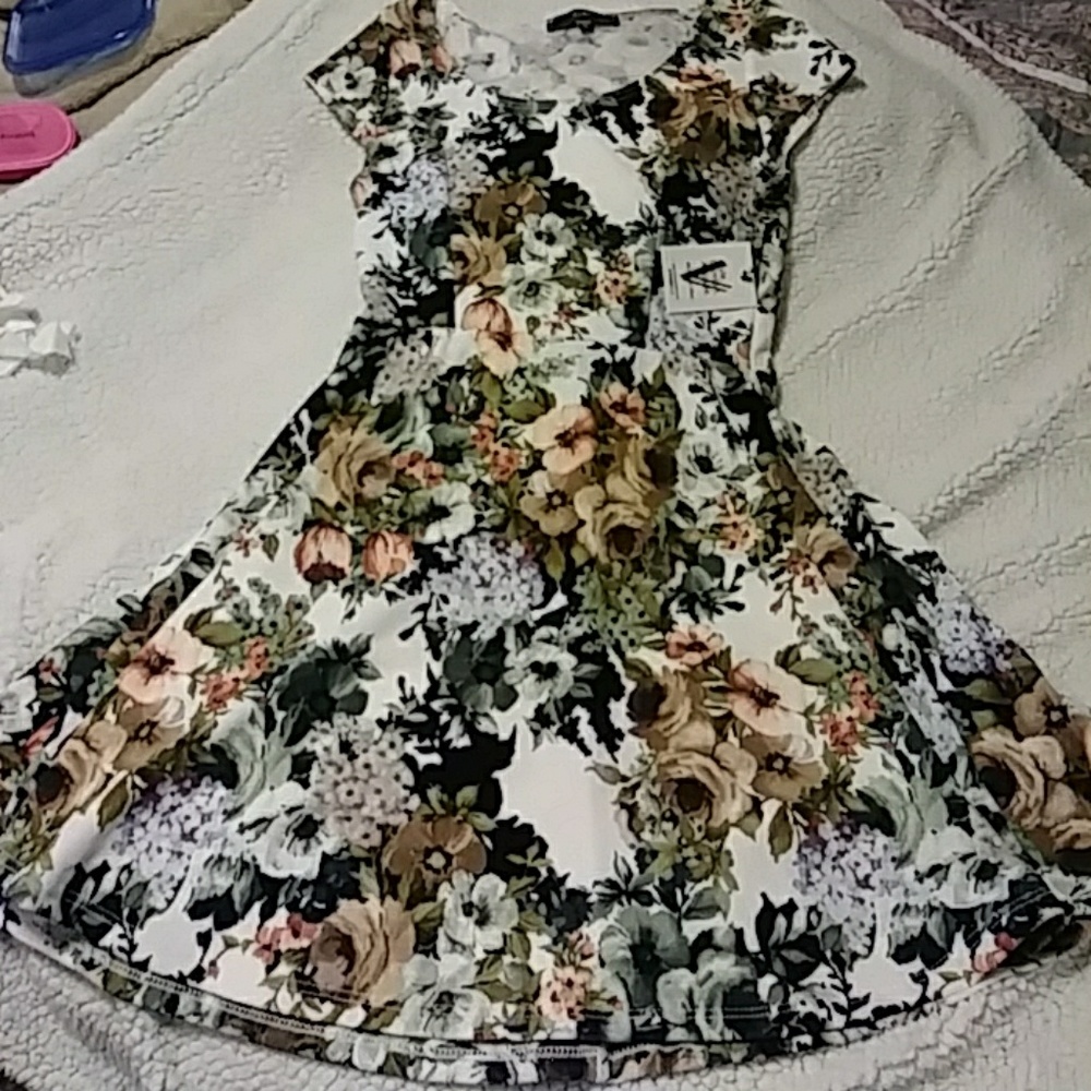Summer mini dress, NEW